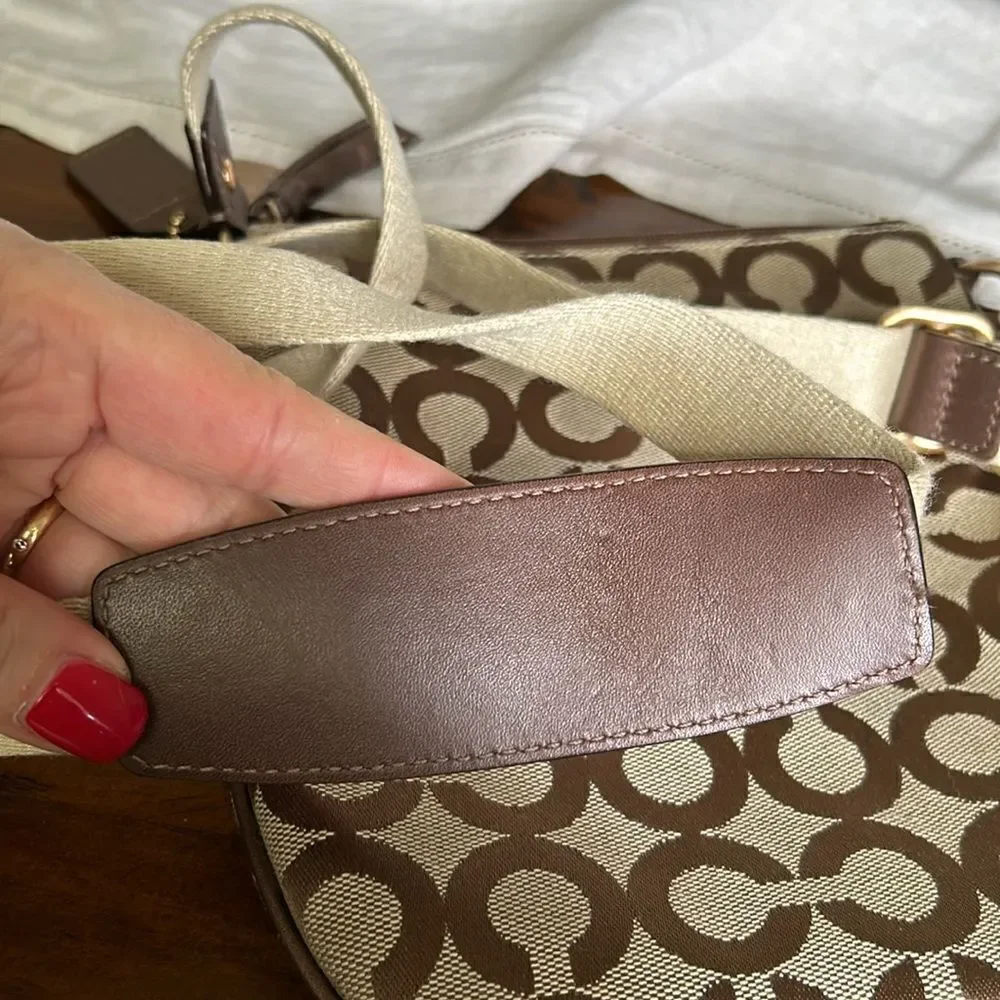 Coach crossbody bag impeccable